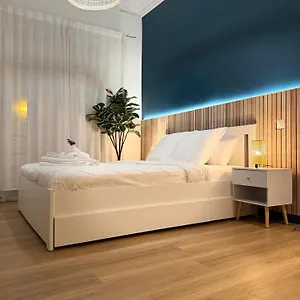 https://charming-studio-in-heart-of-nice.fr-provencehotel.com